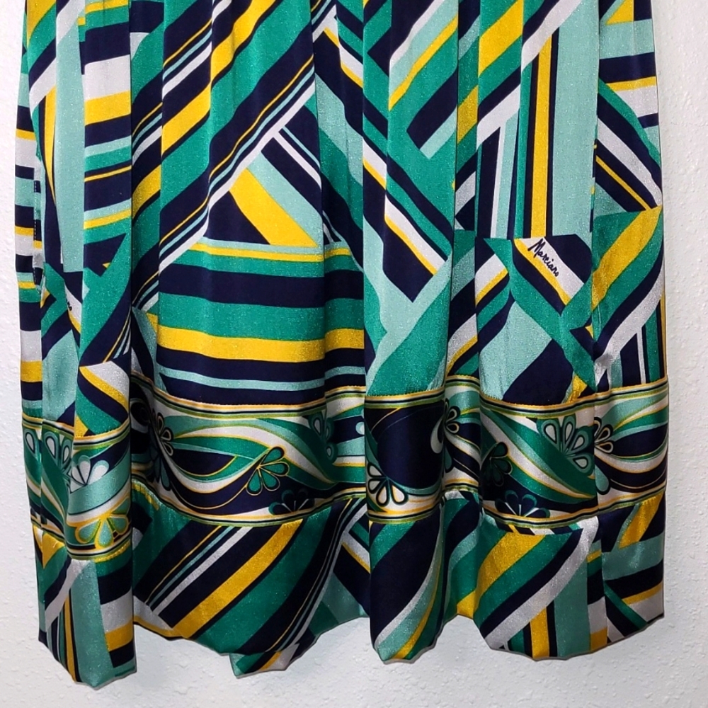 Marciaro Dress by GUESS 95% Silk Adjustable Straps Mid-Mini Dress Size XS EUC - Picture 14 of 15